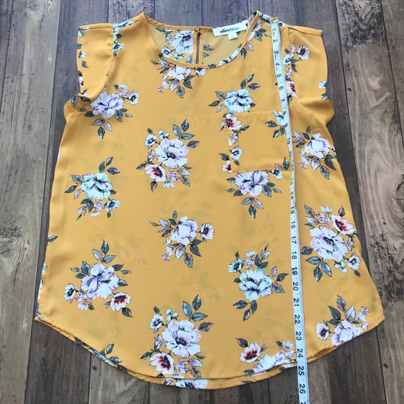 NWOT Alice Blue Blouse - Picture 6 of 6